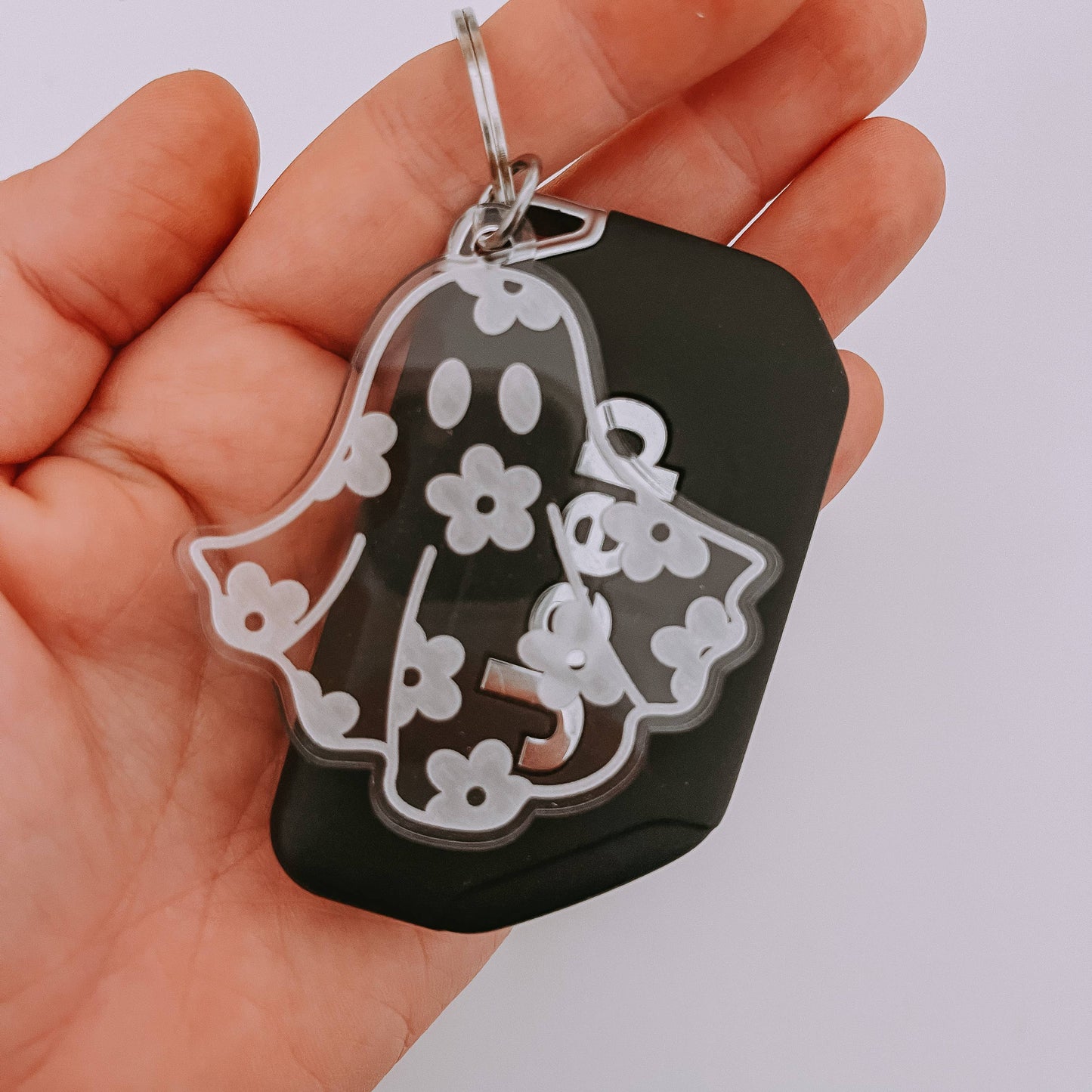 Daisy Ghost Keychain, Cute Keychain, Retro Keychain