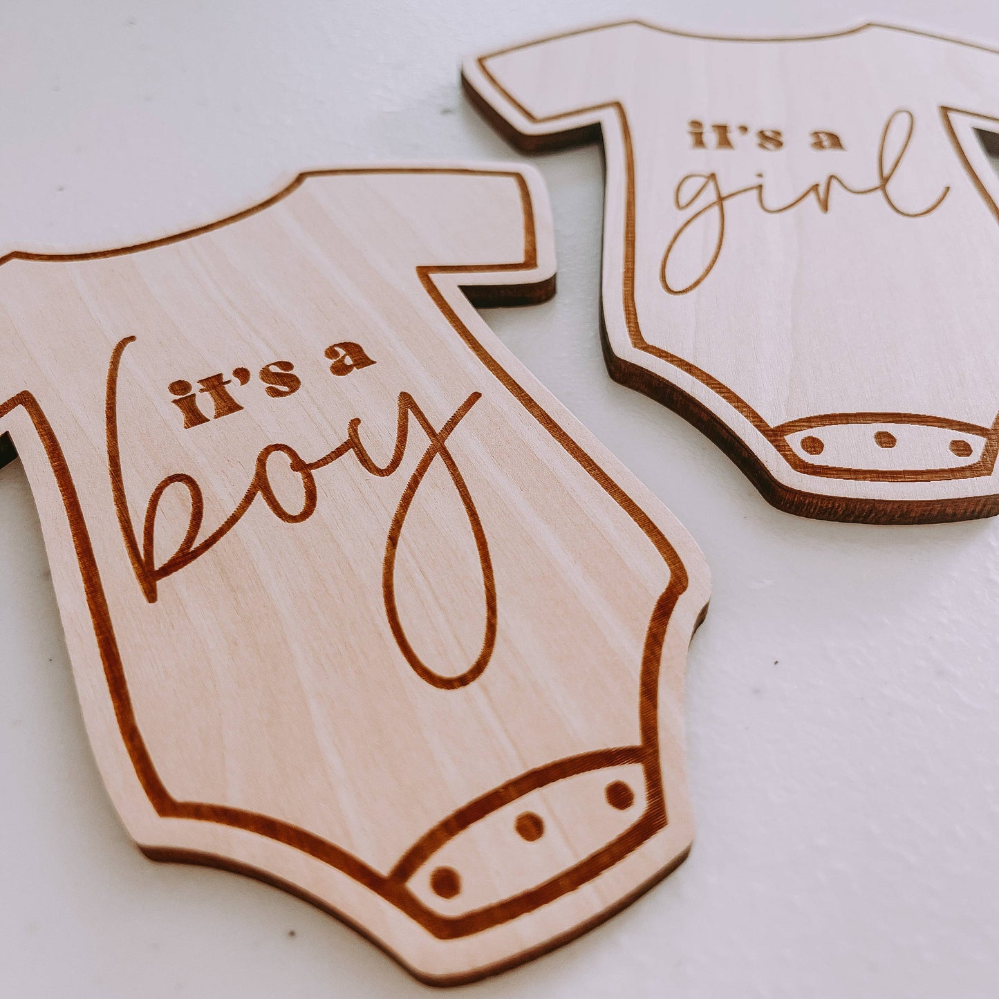 It's a Boy/Girl Birth Announcement, Newborn Photo Prop